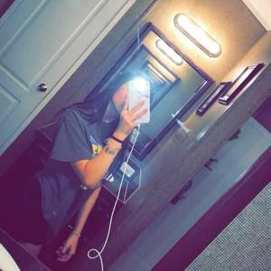 Meet your Posher, Daneah